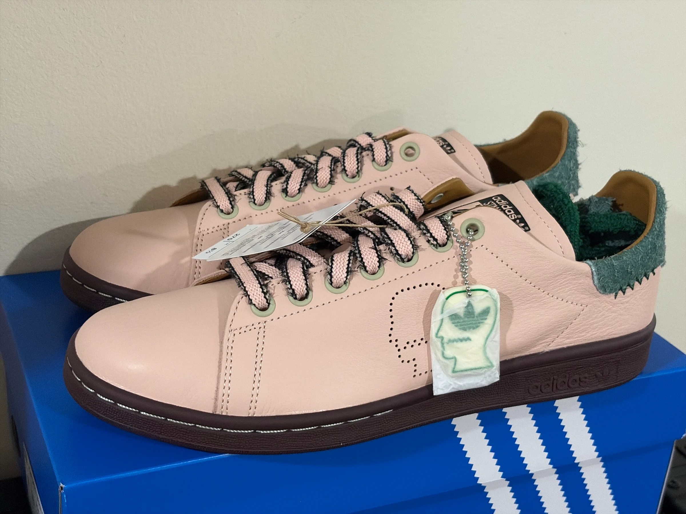 Brain Dead x adidas Stan Smith Bliss