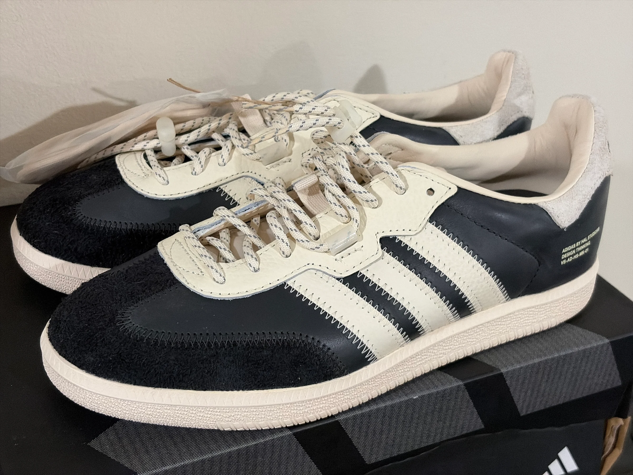 HAL STUDIOS x adidas Velosamba HSDT-MK-01