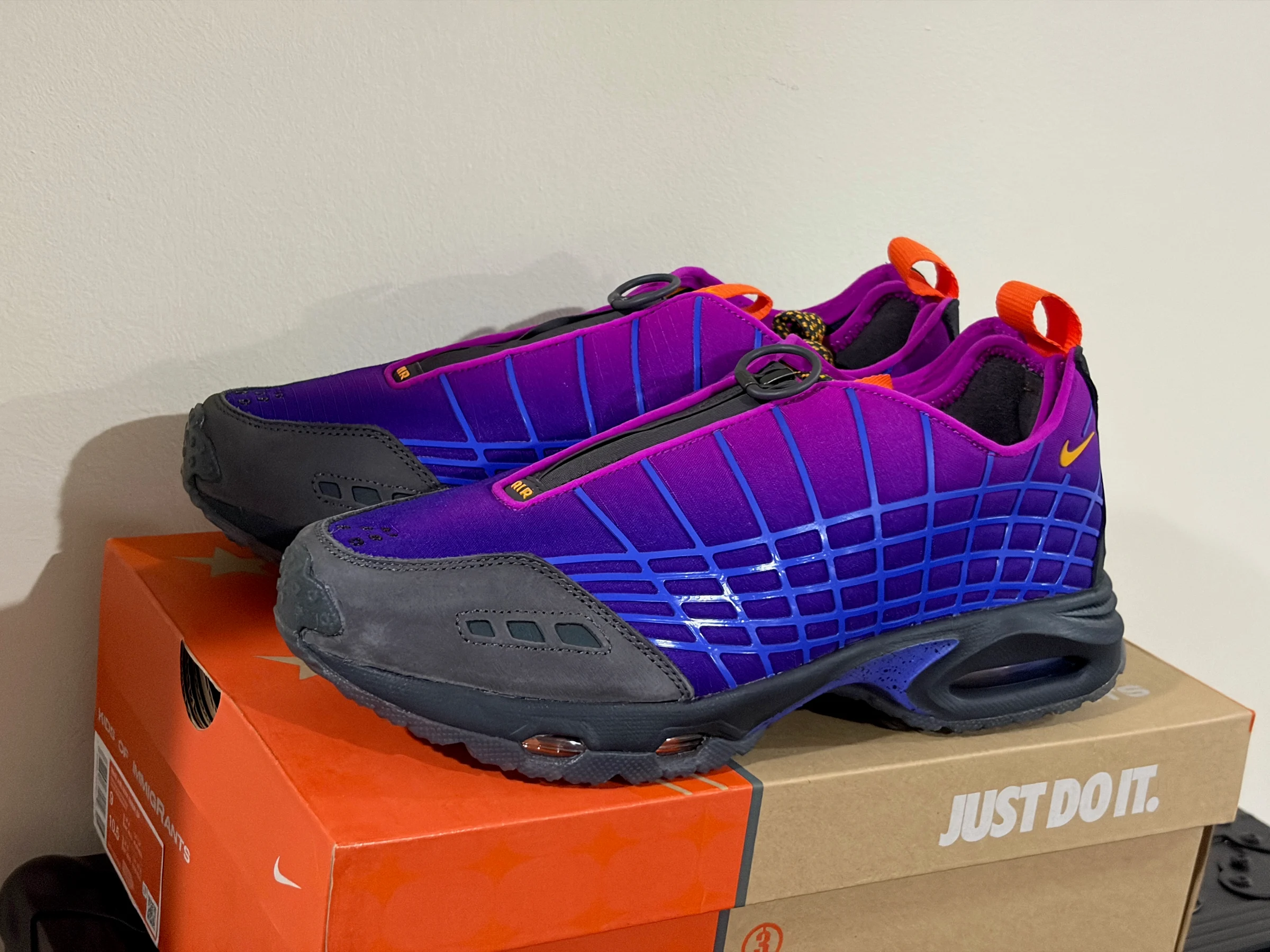 Kids of Immigrants x Nike Air Max Sunder SP Sun Down